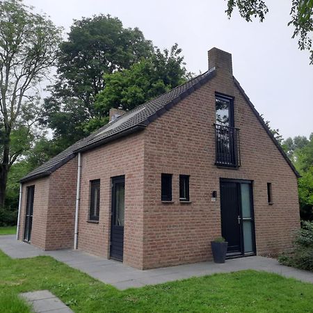 Vakantiewoning Maas En Waal 100 Ewijk Ngoại thất bức ảnh